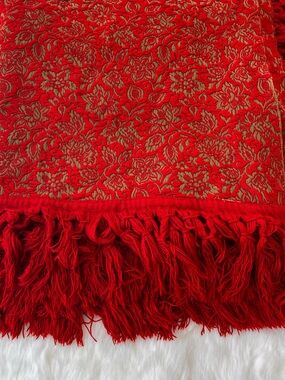 Retro  Embroidery Tapestry bedspread  King unique Fringe Italy 97”x107”